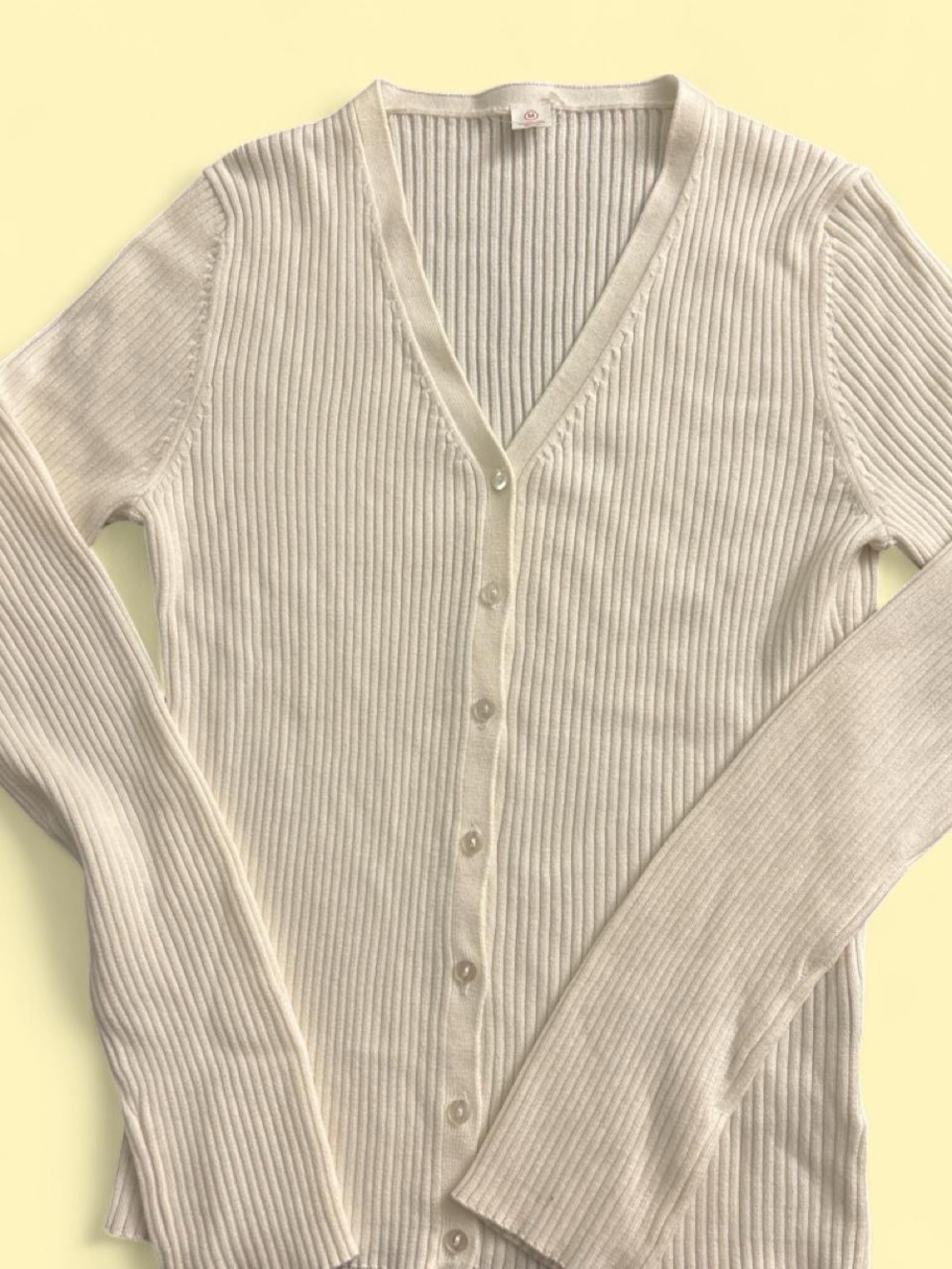 Uniqlo Cream Ribbed V-Neck Button-Up Cardigan